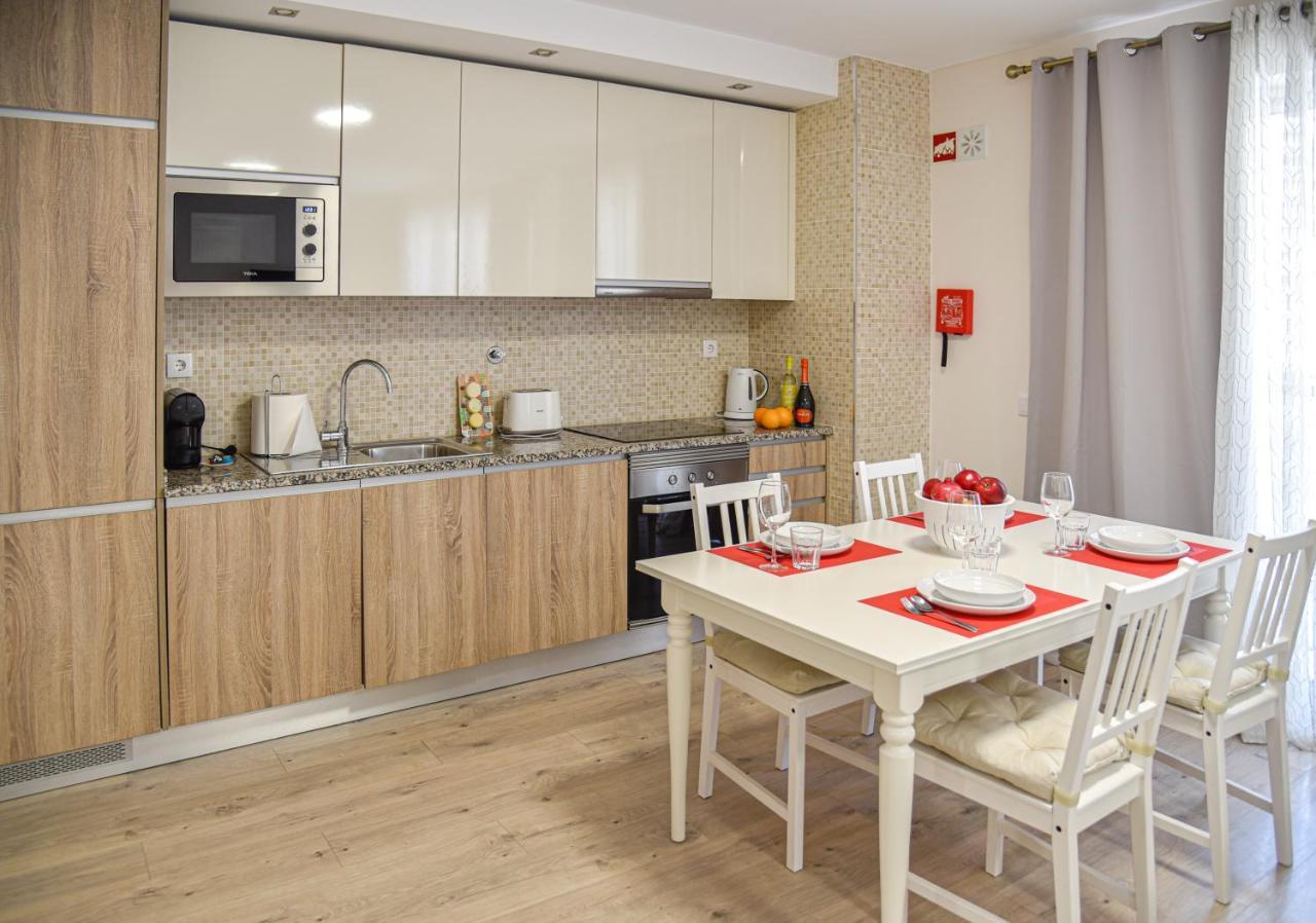 Apartamento Elegante Com Garagem E Piscina Na Praia Da Rocha Portimao Bagian luar foto