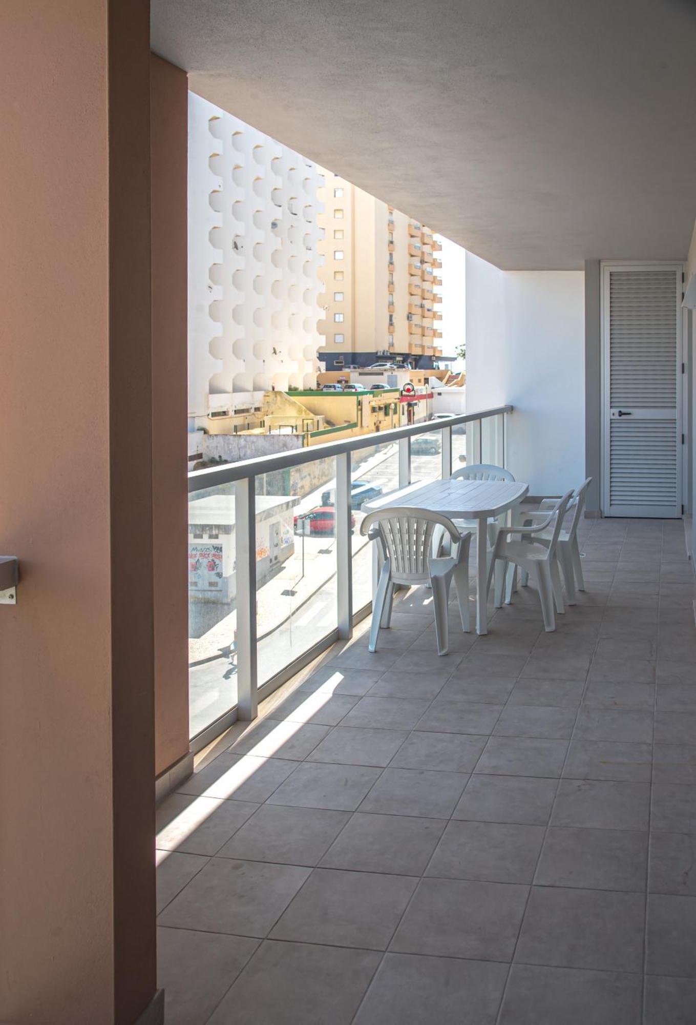 Apartamento Elegante Com Garagem E Piscina Na Praia Da Rocha Portimao Bagian luar foto